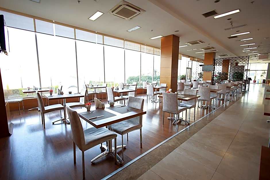 Orucoglu Oreko Hotel