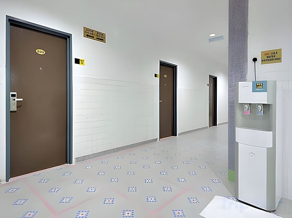 Swing & Pillows @ Grand Inn George Town Penang 