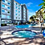 La Quinta Inn & Suites by Wyndham Fort Lauderdale Airport