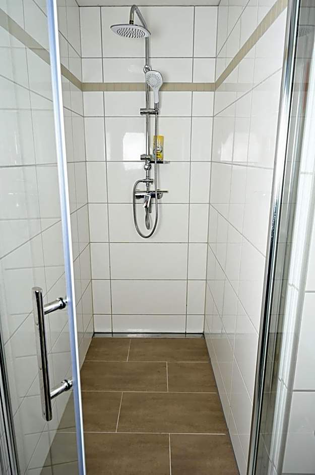Pott Hostel - Essen Steele