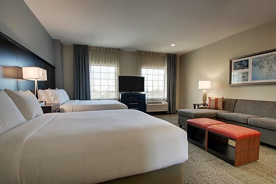 Staybridge Suites Plano - The Colony