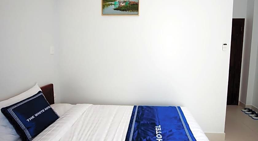 The white guest house