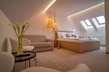 Superior Family Room