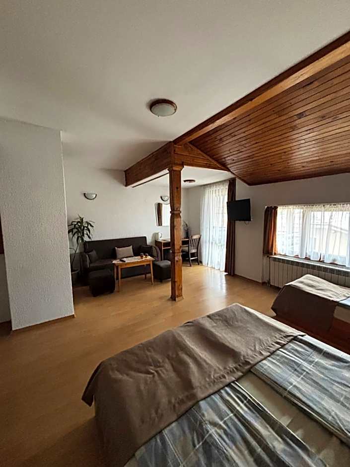 Durchova Kashta Family Hotel