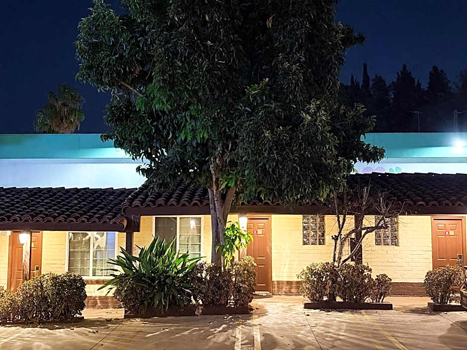 El Patio Inn Studio City
