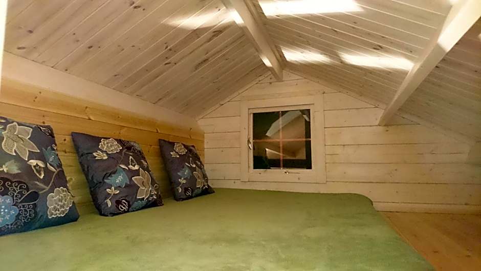 Photo 1 of 16 of 1 Bedroom Bungalow