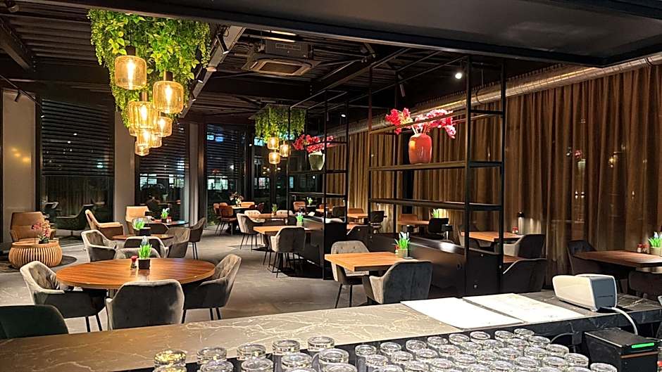 OZO Hotels Antares Amsterdam Schiphol Airport