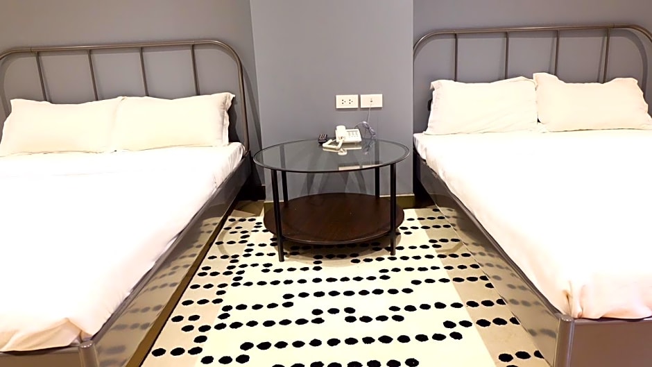 Cloud Nine Lodge Hotel