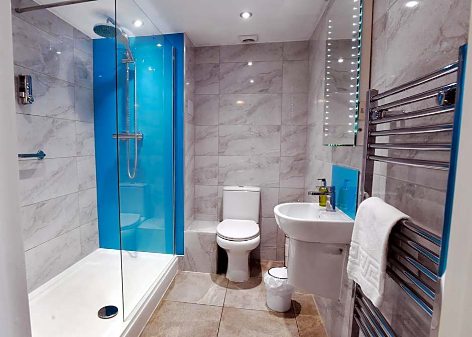 The Greyhound Inn and Hotel