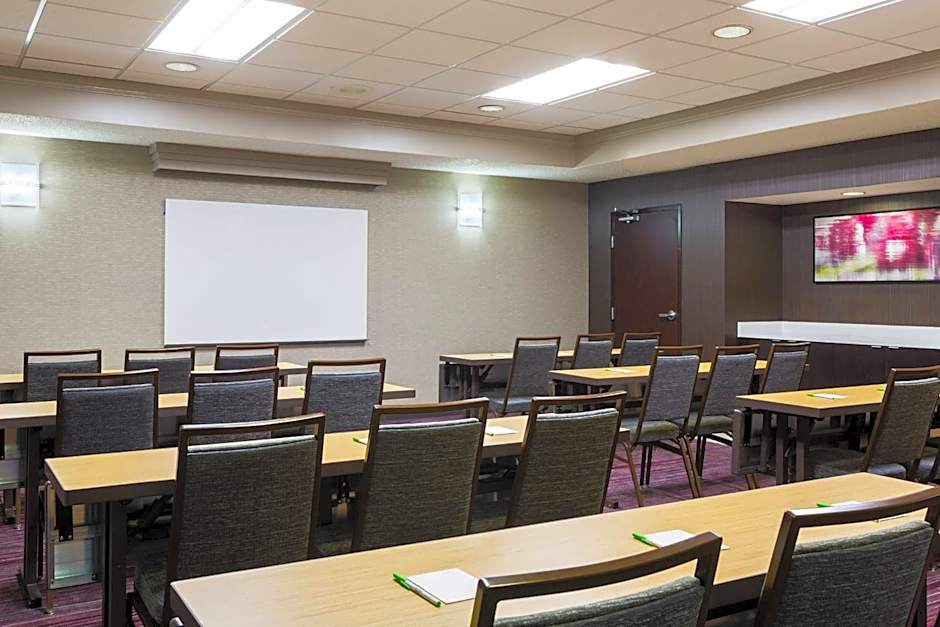Courtyard by Marriott Dallas Mesquite