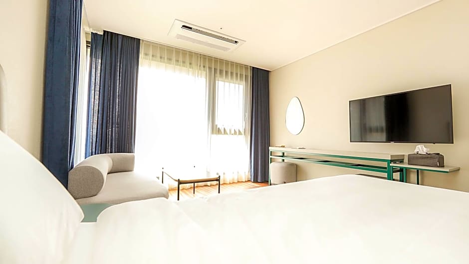 Hotel Seogwipean