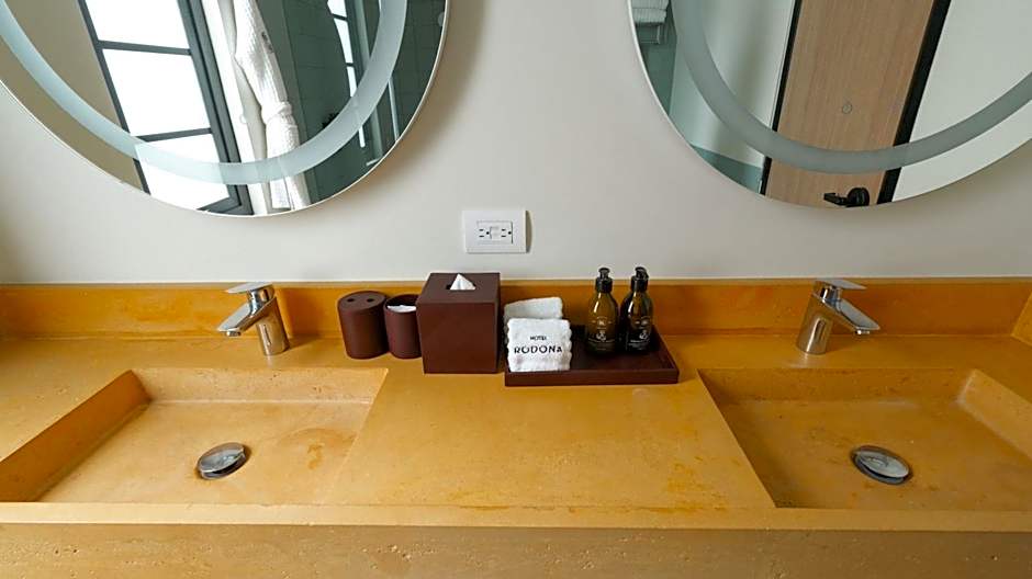 Rodona Hotel