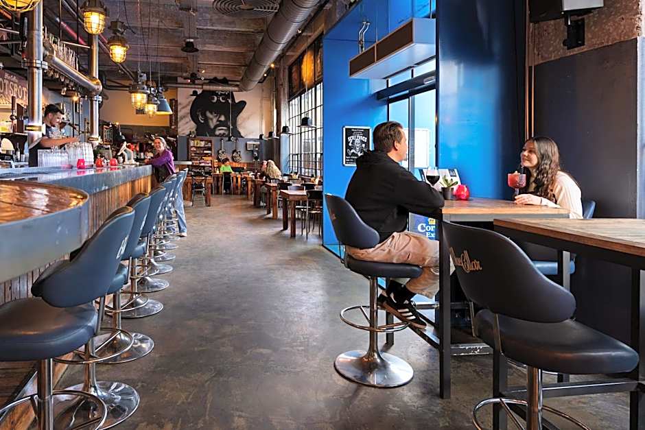 Blue Collar Hotel