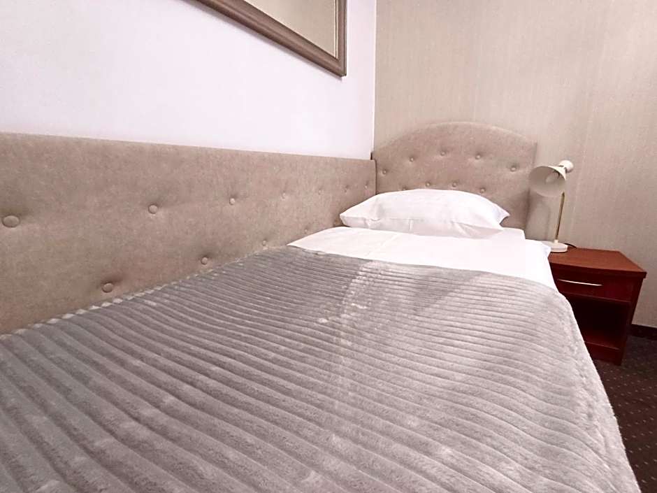 Hotel i Restauracja Borowianka