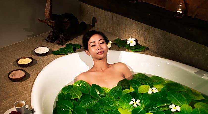 Sun Island Hotel & Spa Legian