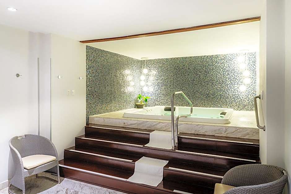 Palacio Mundo Imperial Riviera Diamante Acapulco