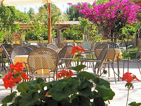 Hotel Villaggio Tabù