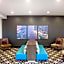 La Quinta Inn & Suites by Wyndham Pontoon Beach