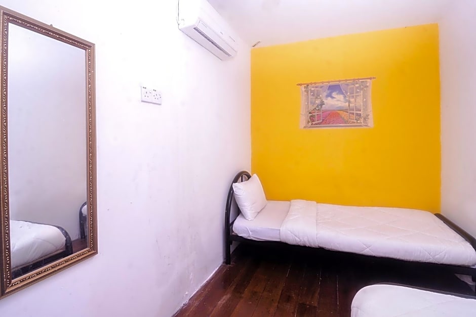 SPOT ON 89886 Backpacker's Stay Services