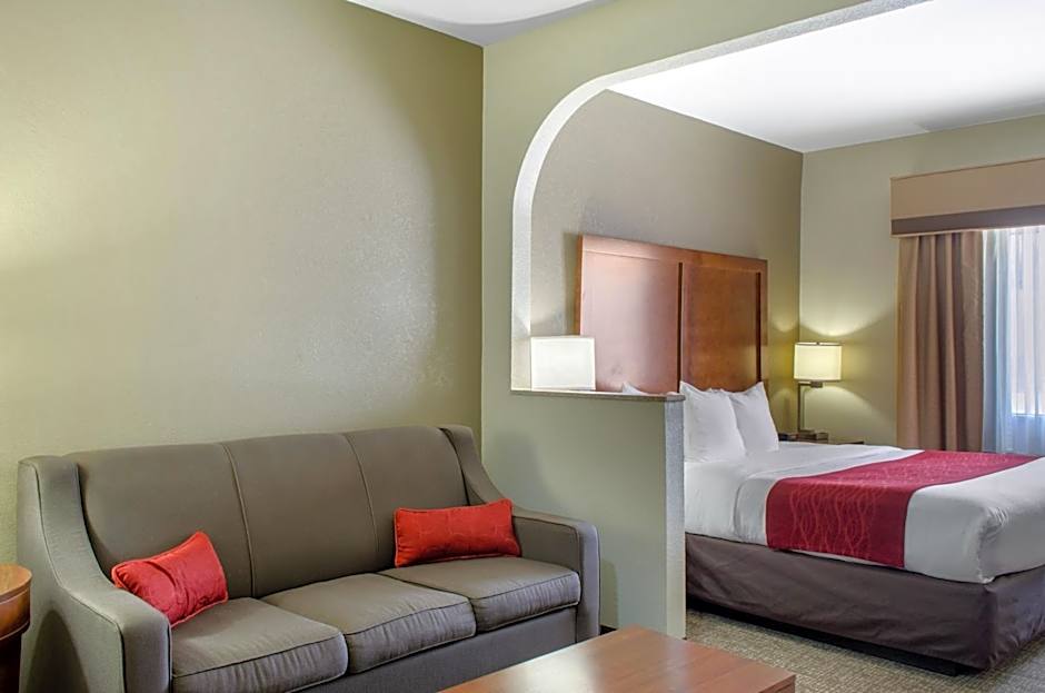 Comfort Inn & Suites Covington - Mandeville