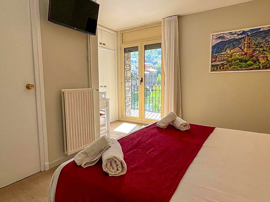 Hotel Pere D'Urg 3000