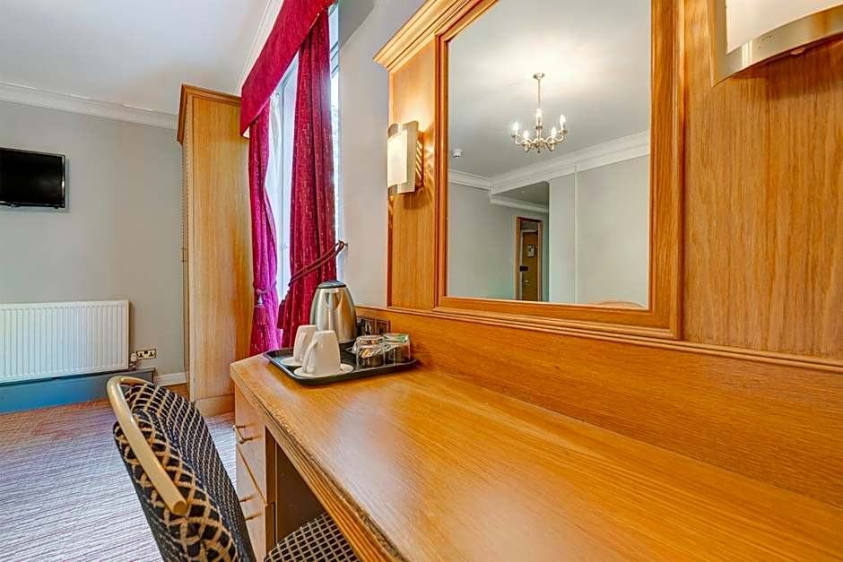 Liverpool Aigburth Hotel By Belvilla