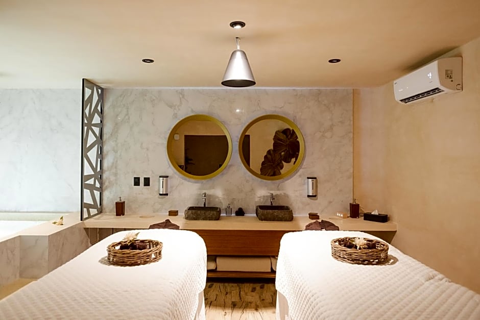 The Reef Playacar Resort & Spa-Optional All Inclusive