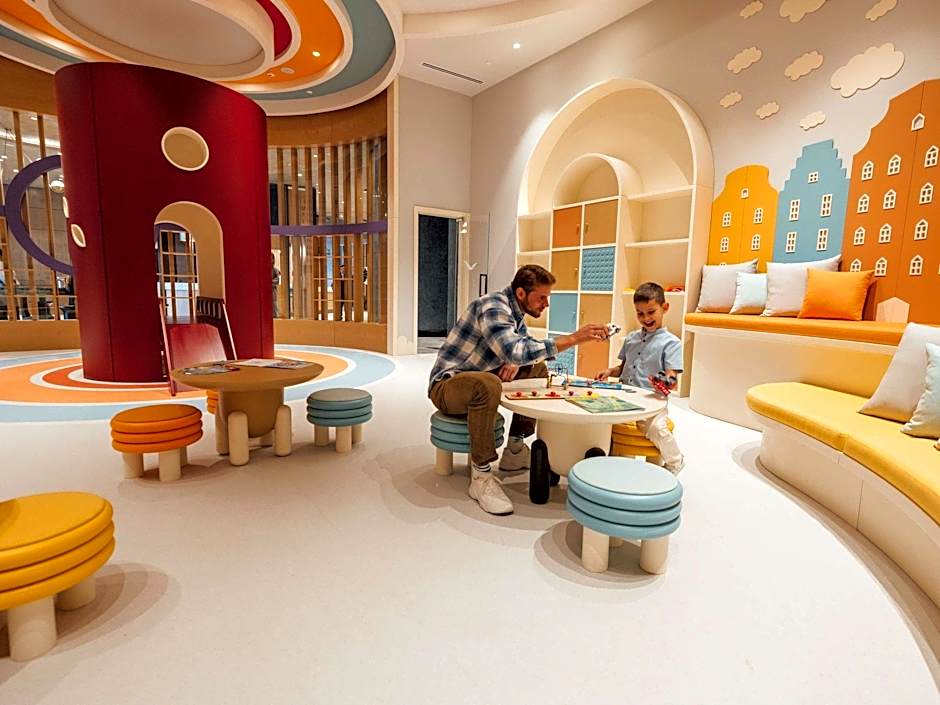 Mövenpick Hotel Istanbul Marmara Sea