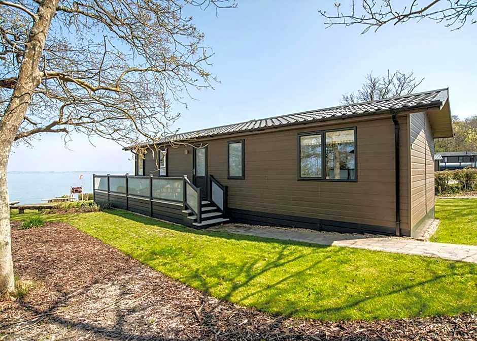 Woodside Coastal Retreat