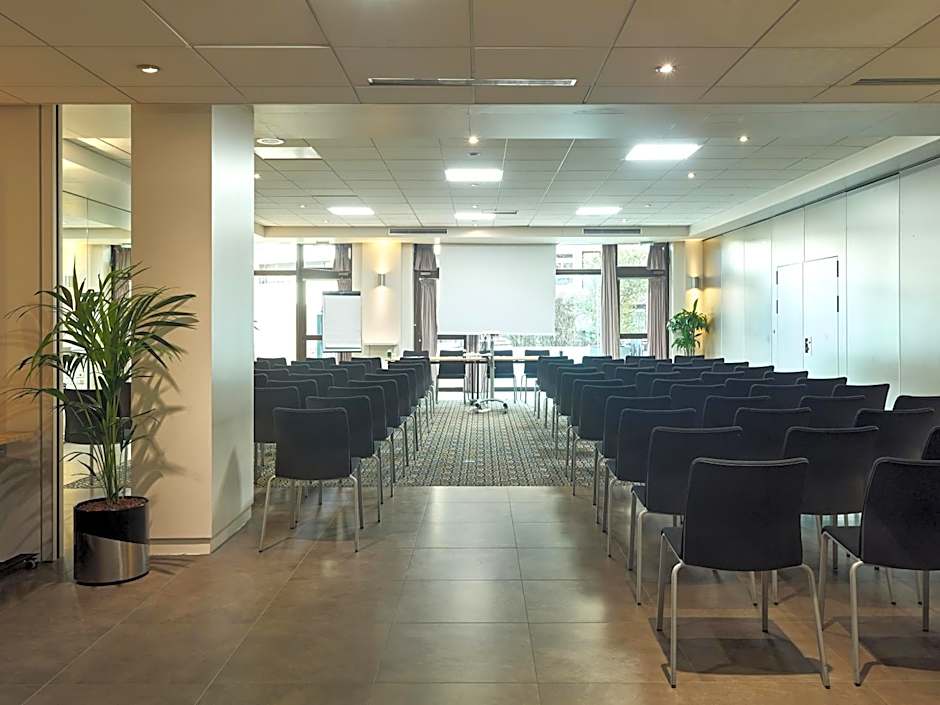 B&B HOTEL Paris 17 Batignolles