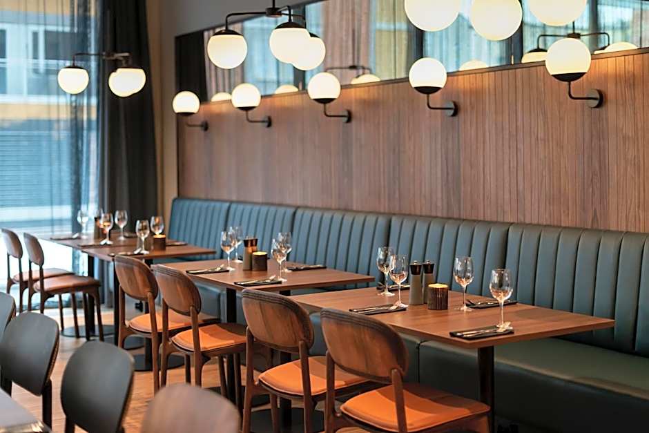 Quality Hotel River Station