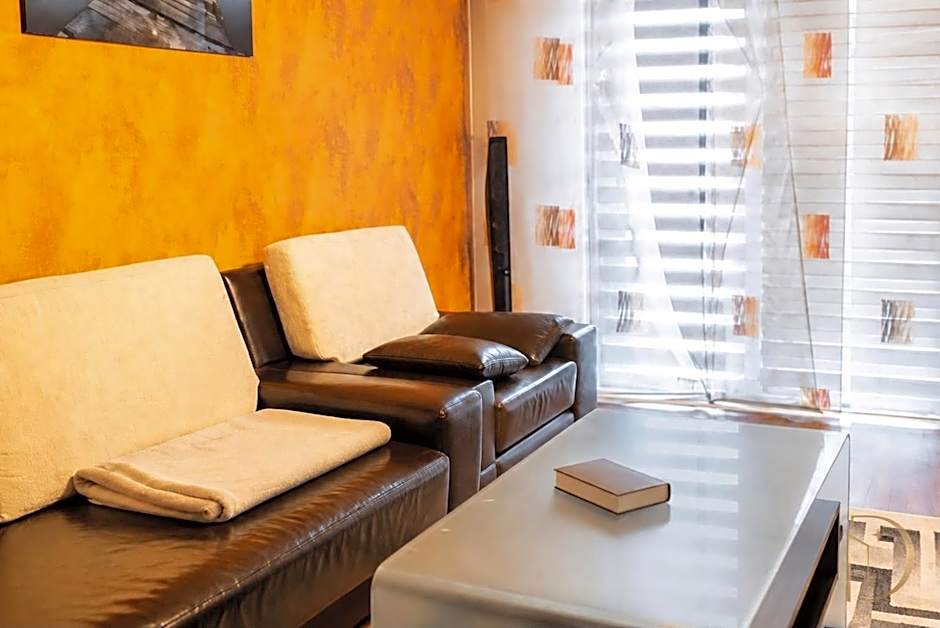 DOR Signature Suites-Adora Park 1