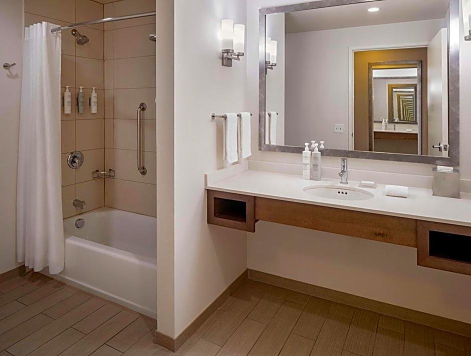 Hilton Garden Inn Downtown Dallas