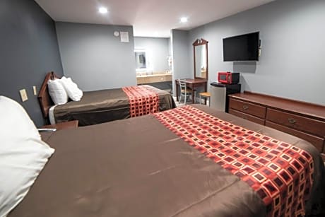2 Queen Beds Non-Smoking