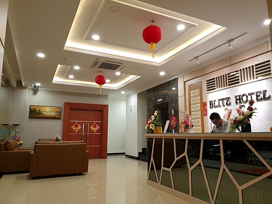 Blitz Hotel Batam Centre