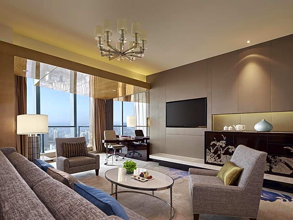Photo 1 of 2 of 1 King Bed Suite, Ocean View