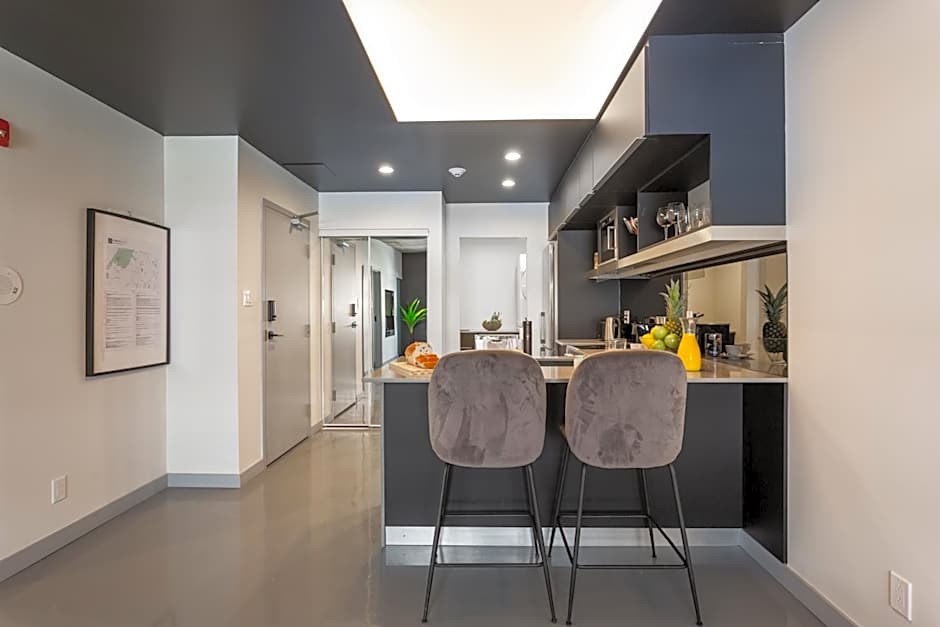 Pierce Boutique Apartments by Simplissimmo