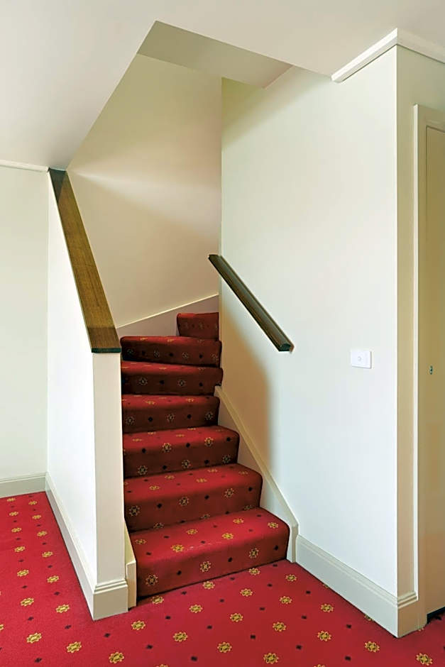 Grand Hotel Melbourne