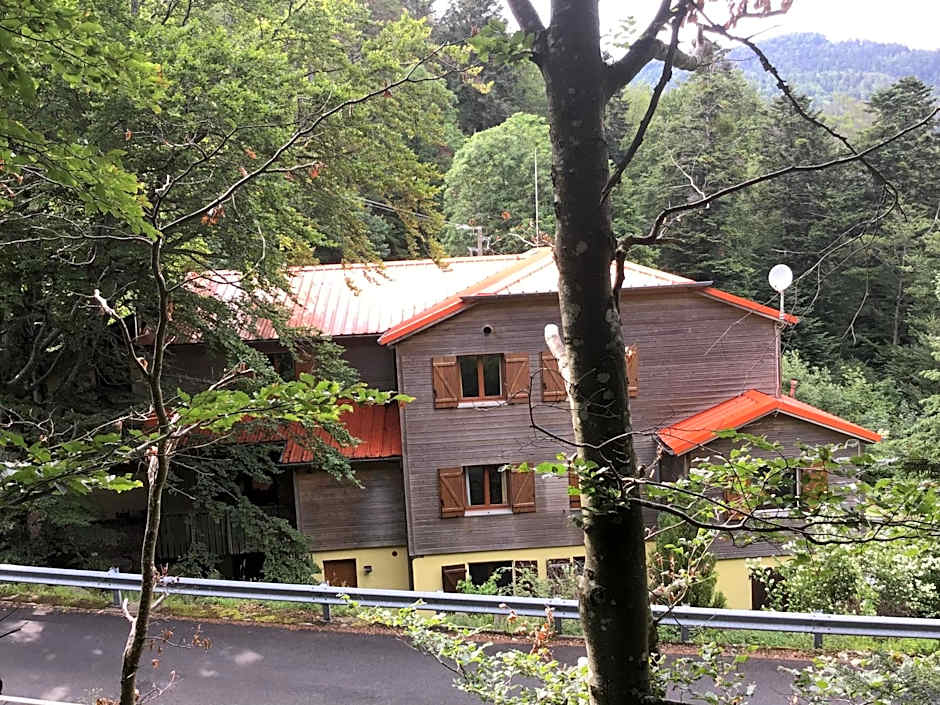 HÔTEL RESTAURANT LA FOURMI