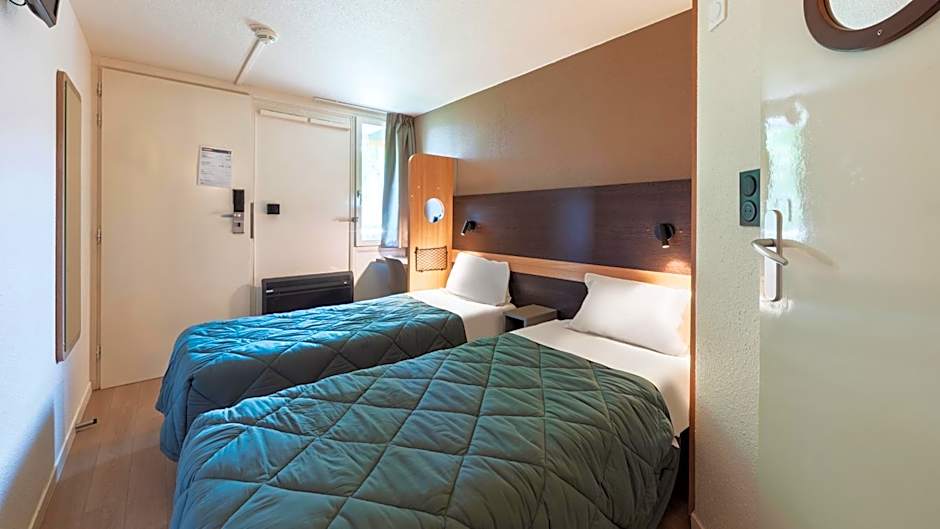 Premiere Classe Valenciennes Ouest Petite Foret Hotel