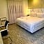Luma Plaza Hotel