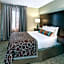 Staybridge Suites Glenview By IHG