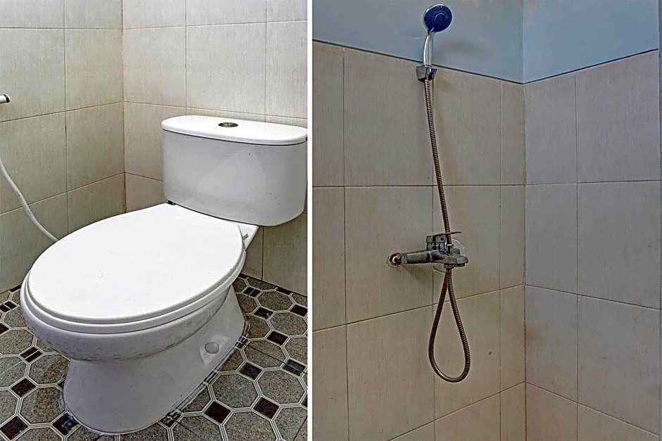 OYO Life 92021 Dua Putra Homestay Klayar