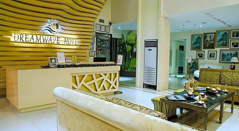 Dreamwave Hotel Ilagan
