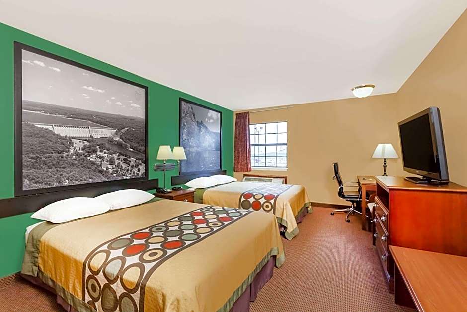 Super 8 by Wyndham Searcy AR