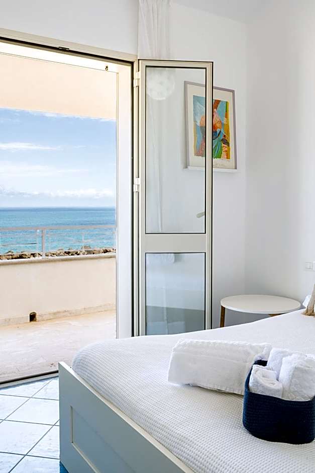 Amira Beach Villa by Le Dhome Sicily