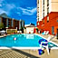 Hampton Inn By Hilton And Suites Atlanta Airport