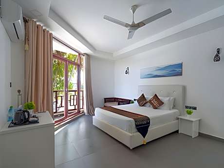 Deluxe Room with Balcony