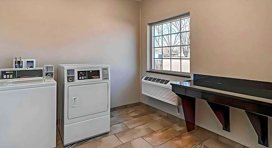 Comfort Inn & Suites Morgan - South Ogden