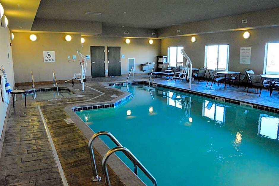 Holiday Inn Express Hotel & Suites Glendive By IHG